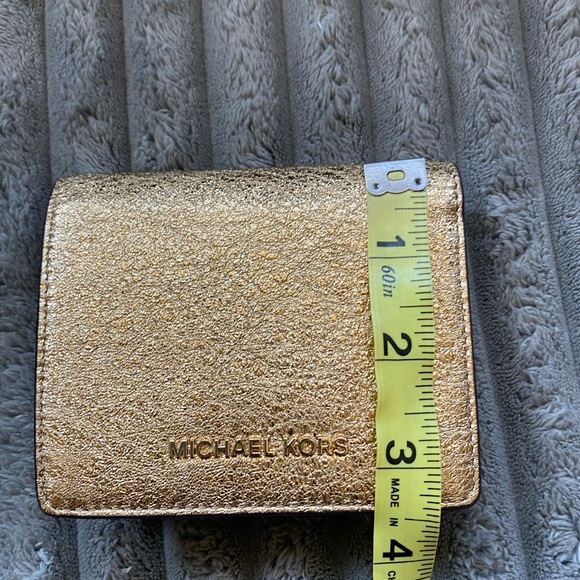 NWT Michael Kors gold wallet - Picture 3 of 12